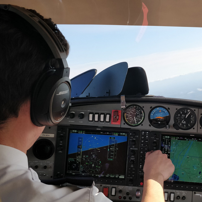 Flight Staff - Careers in Aviation