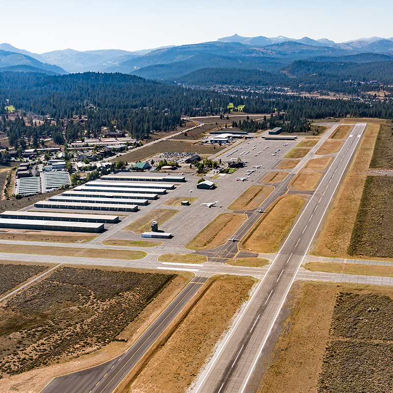 Who can apply for Scholarships